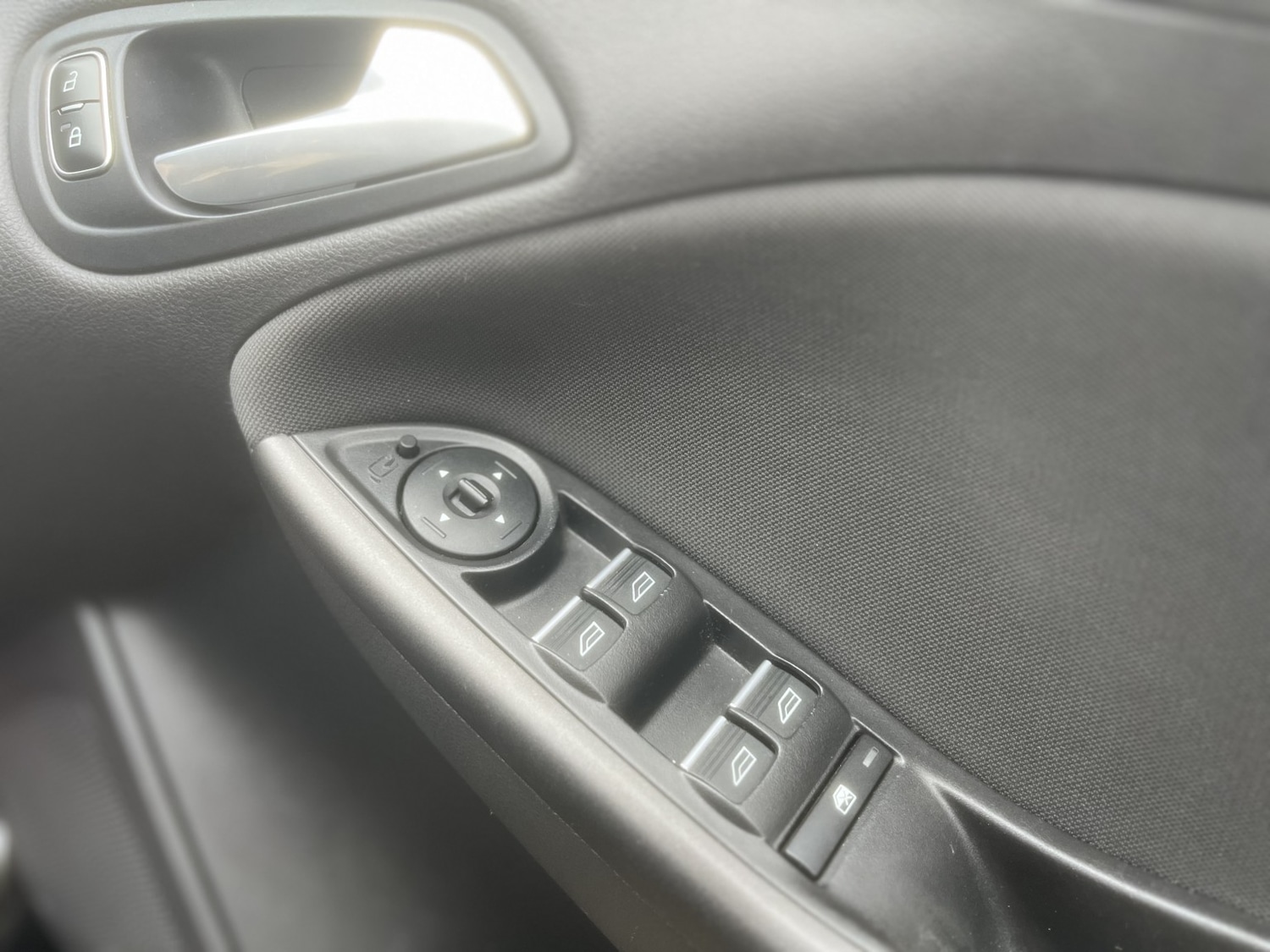 Used Ford Focus 2015 for sale - 77548365: Photo 15