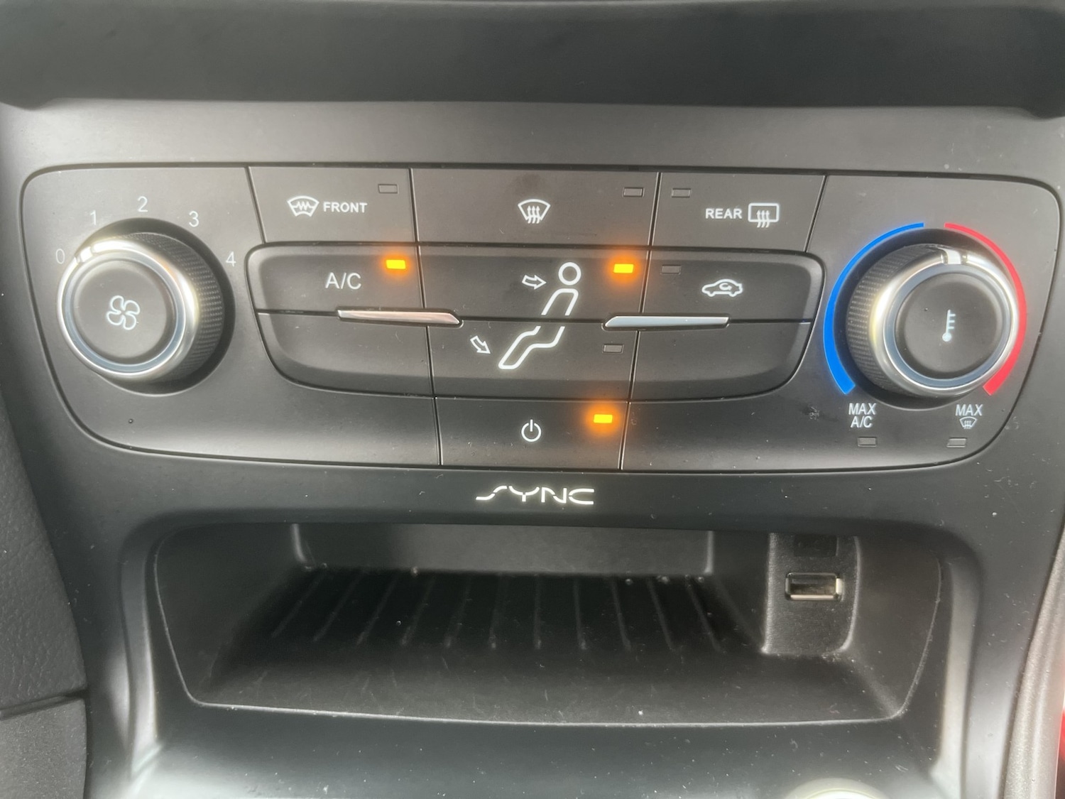 Used Ford Focus 2015 for sale - 77548365: Photo 20