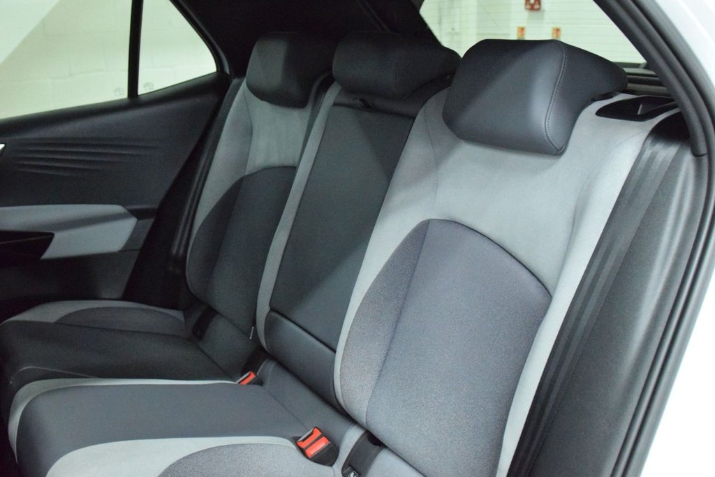 Used Volkswagen ID.3 2020 for sale - 77335831: Photo 31