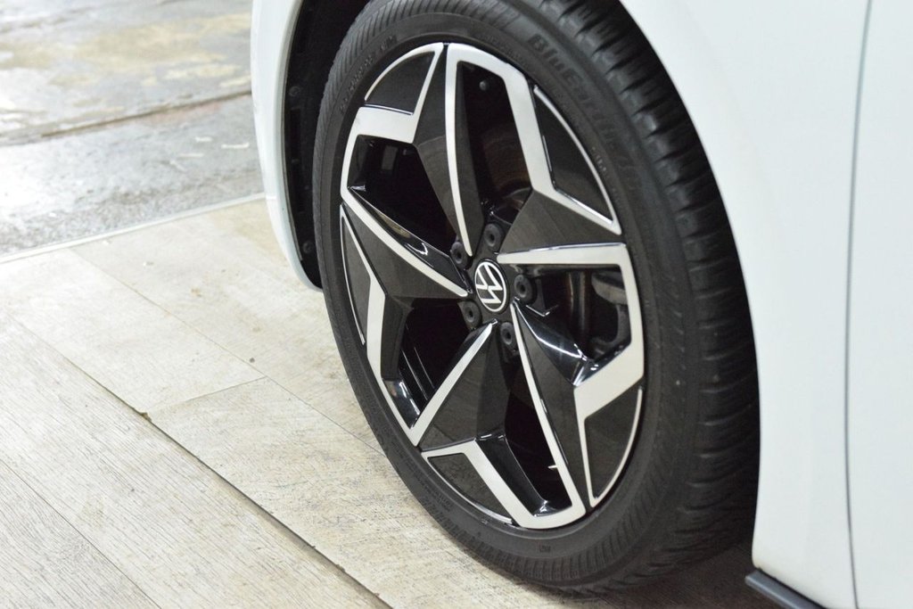 Used Volkswagen ID.3 2020 for sale - 77335831: Photo 9