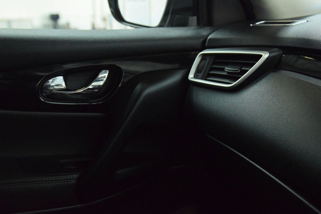 Used Nissan Qashqai 2015 for sale - 78172040: Photo 28