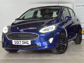 Used Ford Fiesta 2017 for sale - 79587880: Photo