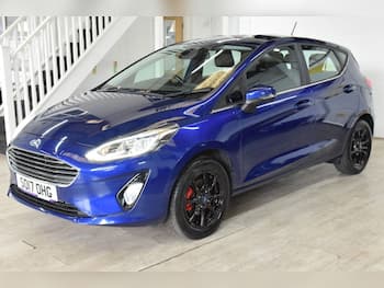 Used Ford Fiesta 2017 for sale - 79587880: Photo