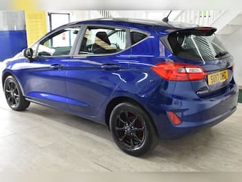 Used Ford Fiesta 2017 for sale - 79587880: Photo