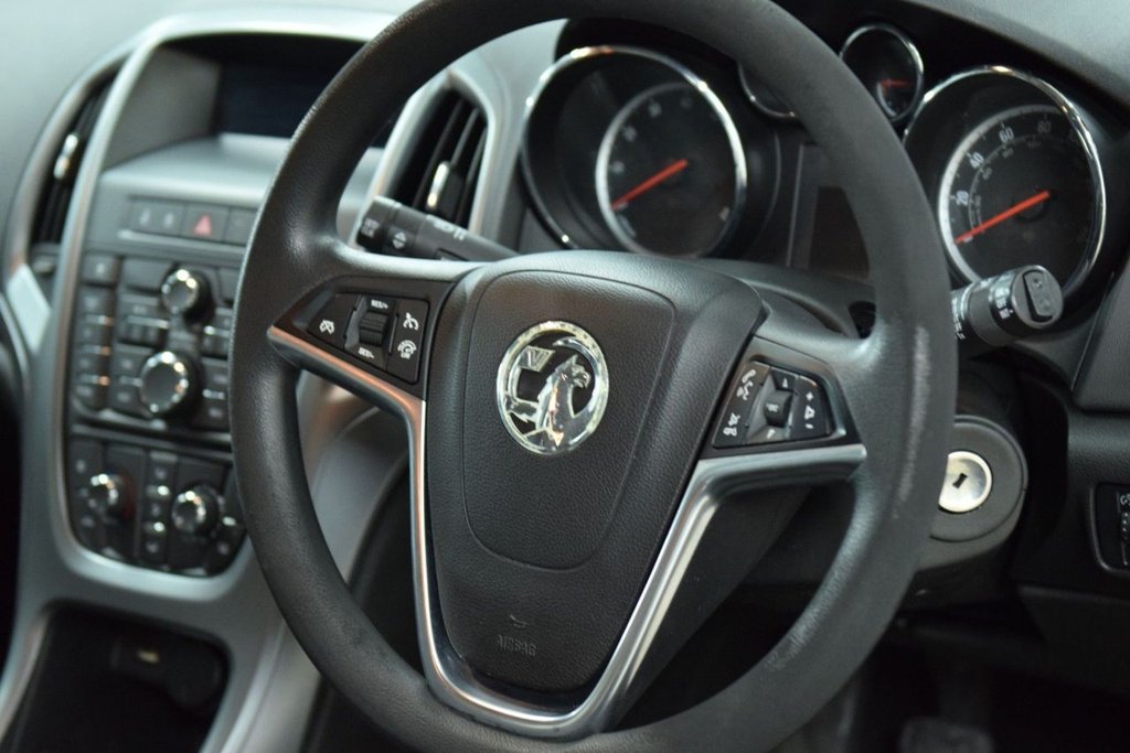 Used Vauxhall Astra 2015 for sale - 78172033: Photo 27