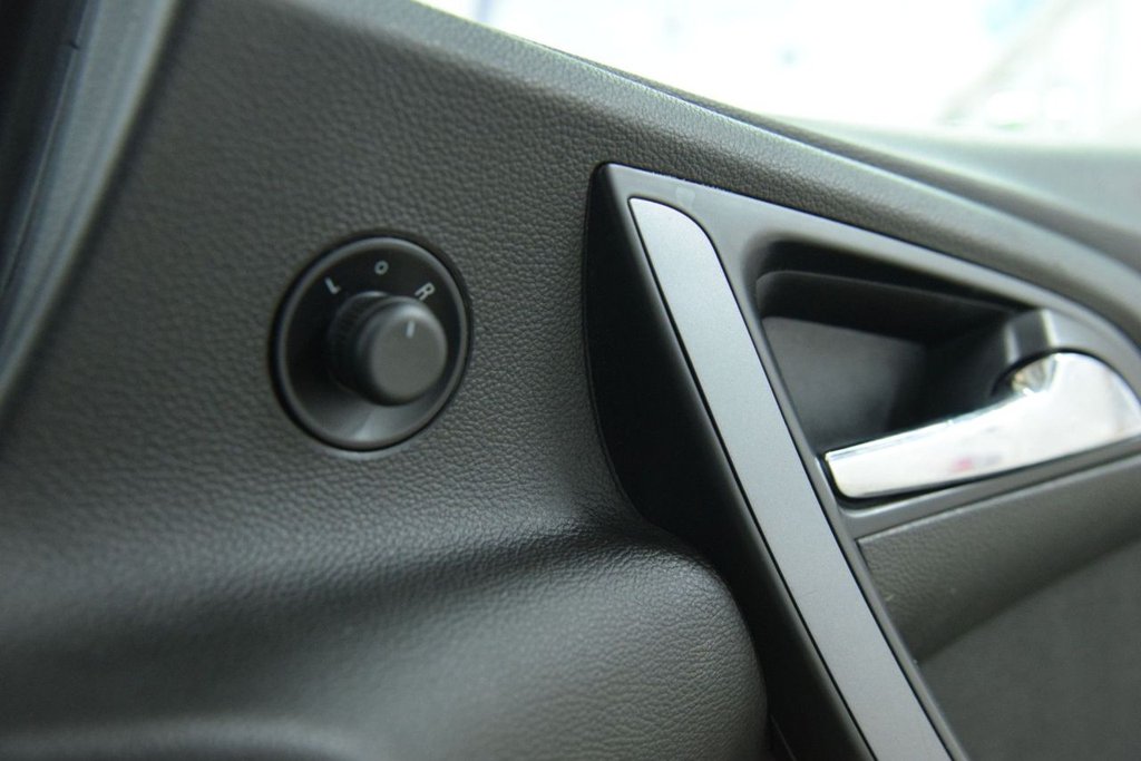 Used Vauxhall Astra 2015 for sale - 78172033: Photo 35