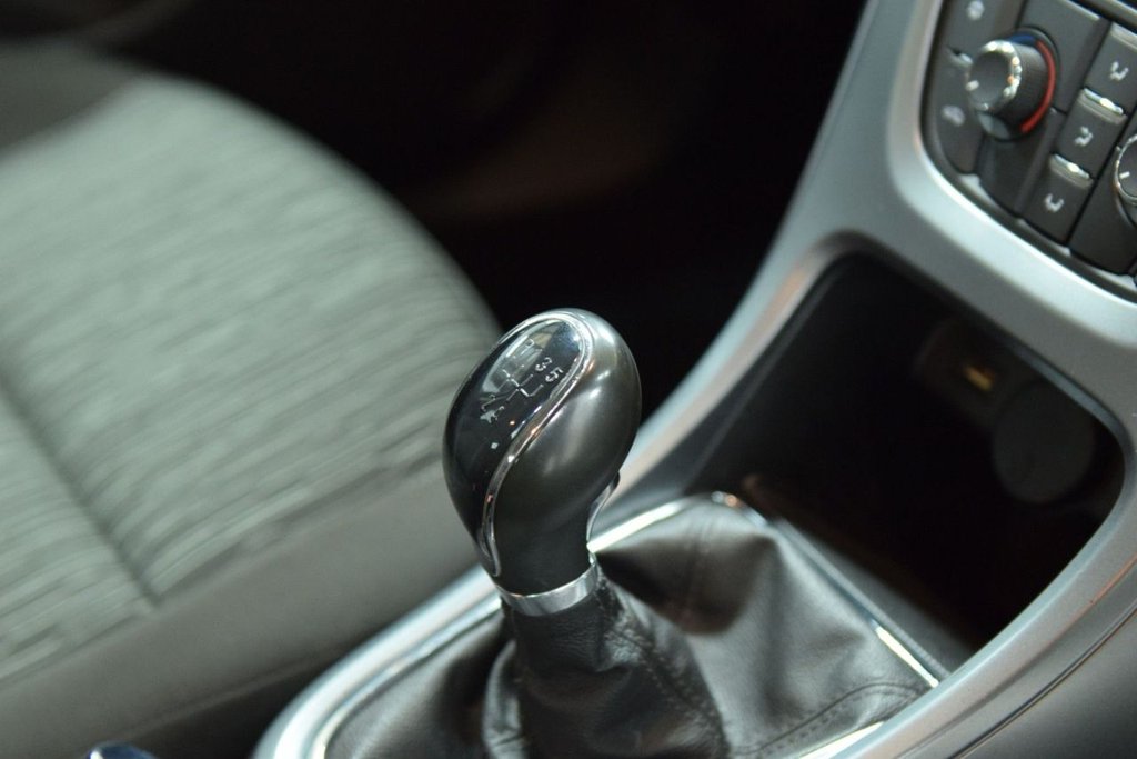 Used Vauxhall Astra 2015 for sale - 77355630: Photo 30