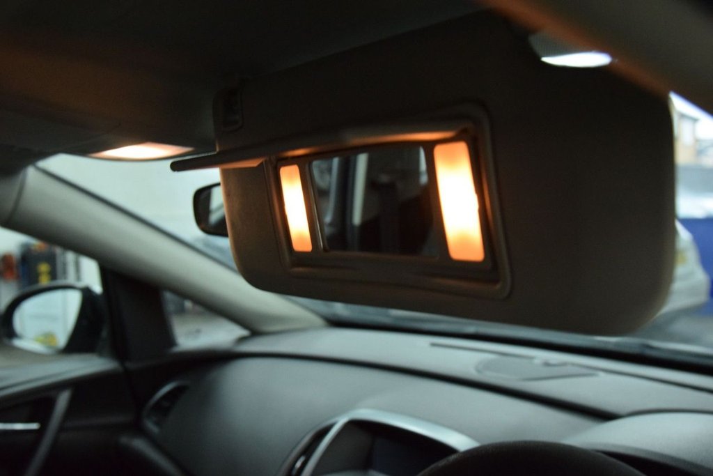 Used Vauxhall Astra 2015 for sale - 77355630: Photo 36