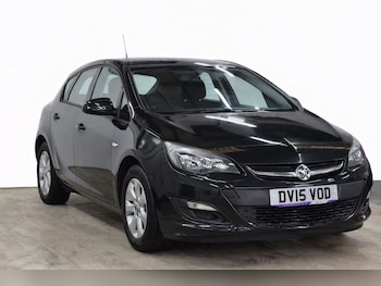 Used Vauxhall Astra 2015 for sale - 77355630: Photo