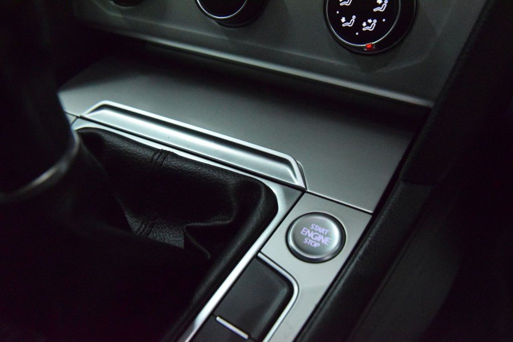 Used Volkswagen Passat 2016 for sale - 77335829: Photo 26