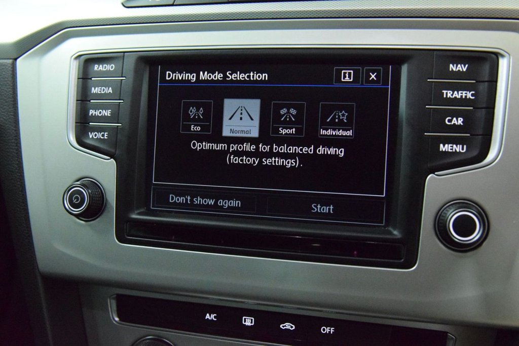 Used Volkswagen Passat 2016 for sale - 77335829: Photo 30