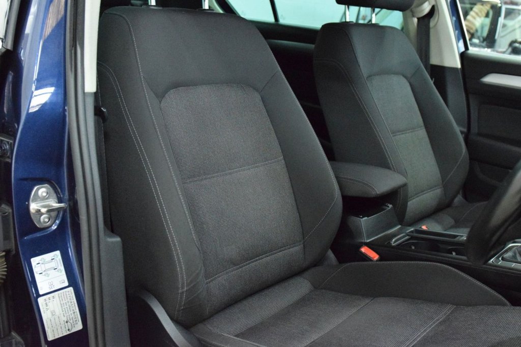 Used Volkswagen Passat 2016 for sale - 77335829: Photo 32