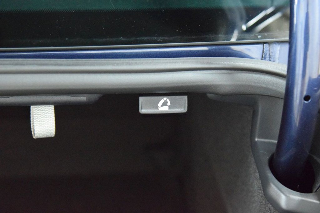 Used Volkswagen Passat 2016 for sale - 77335829: Photo 38