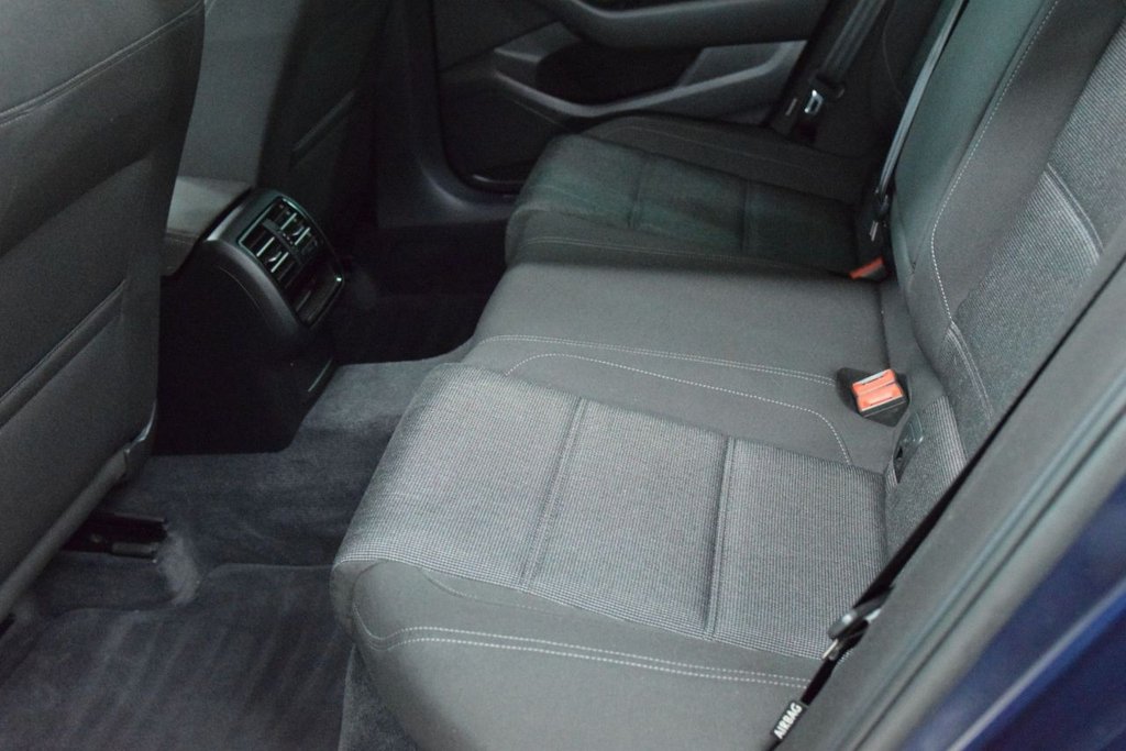 Used Volkswagen Passat 2016 for sale - 77335829: Photo 40