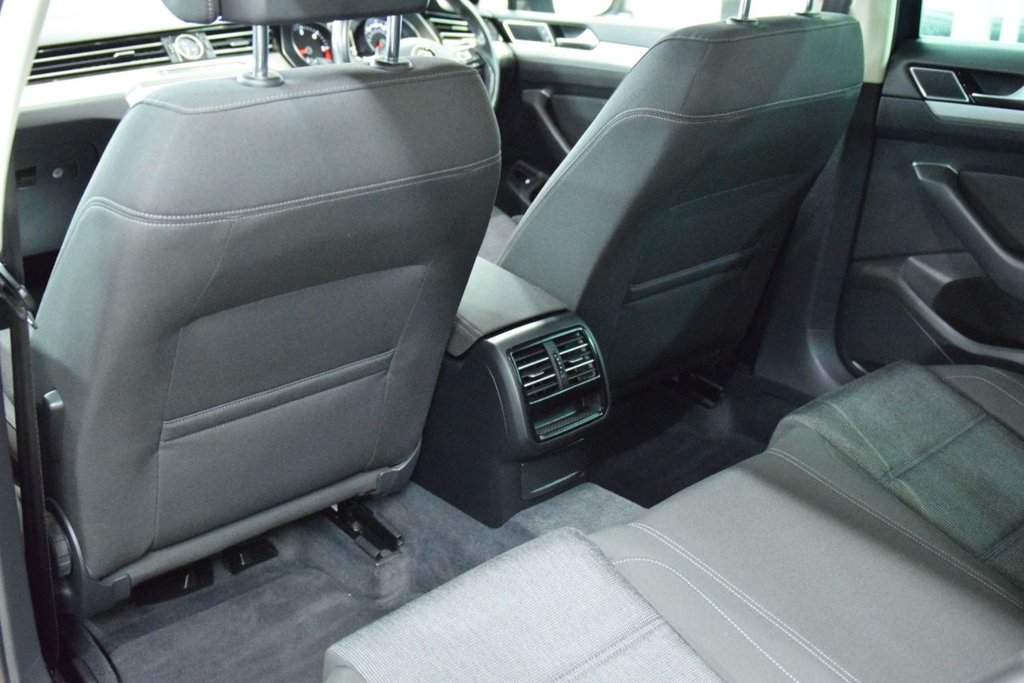 Used Volkswagen Passat 2016 for sale - 77335829: Photo 42