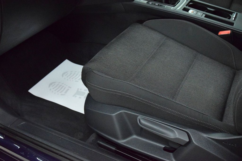 Used Volkswagen Passat 2016 for sale - 77335829: Photo 45