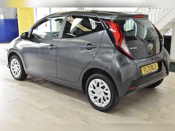 Used Toyota AYGO 2021 for sale - 79608033: Photo