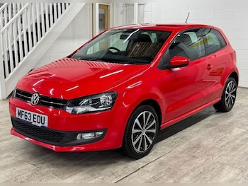 Used Volkswagen Polo 2013 for sale - 77335841: Photo