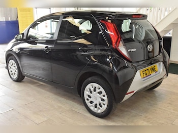 Used Toyota AYGO 2021 for sale - 79608031: Photo
