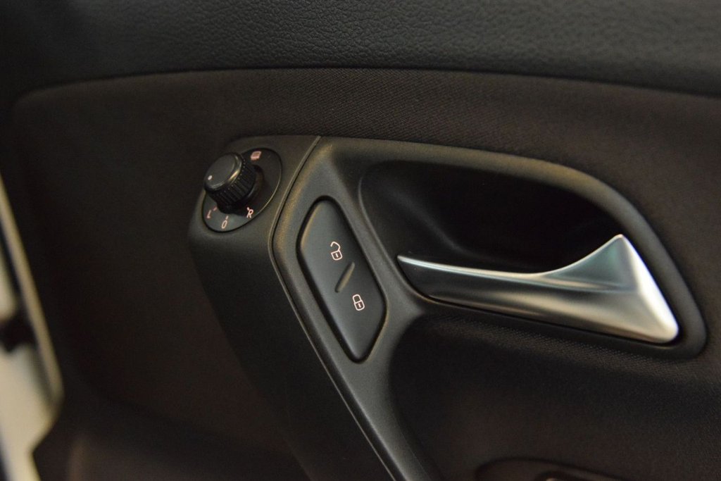 Used Volkswagen Polo 2010 for sale - 78172047: Photo 21