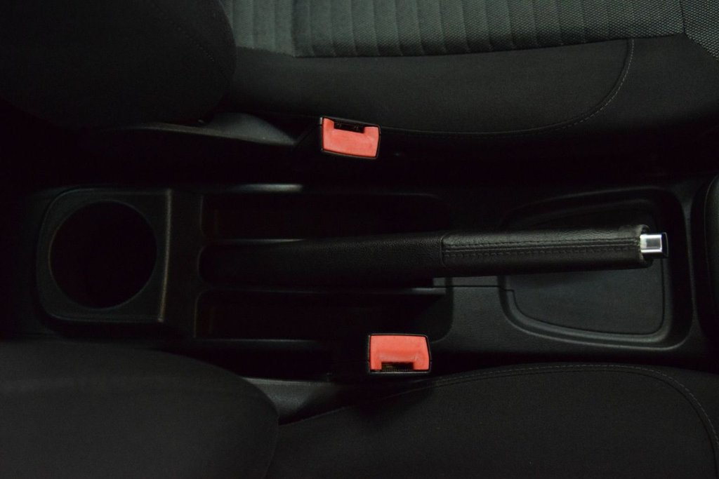 Used Volkswagen Polo 2010 for sale - 78172047: Photo 27