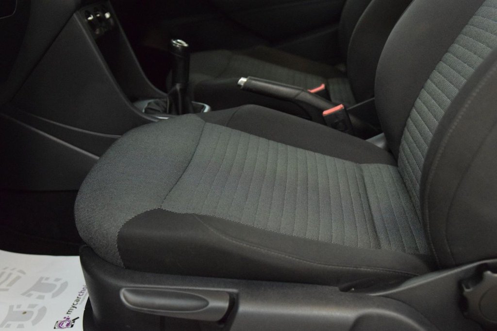 Used Volkswagen Polo 2010 for sale - 78172047: Photo 34