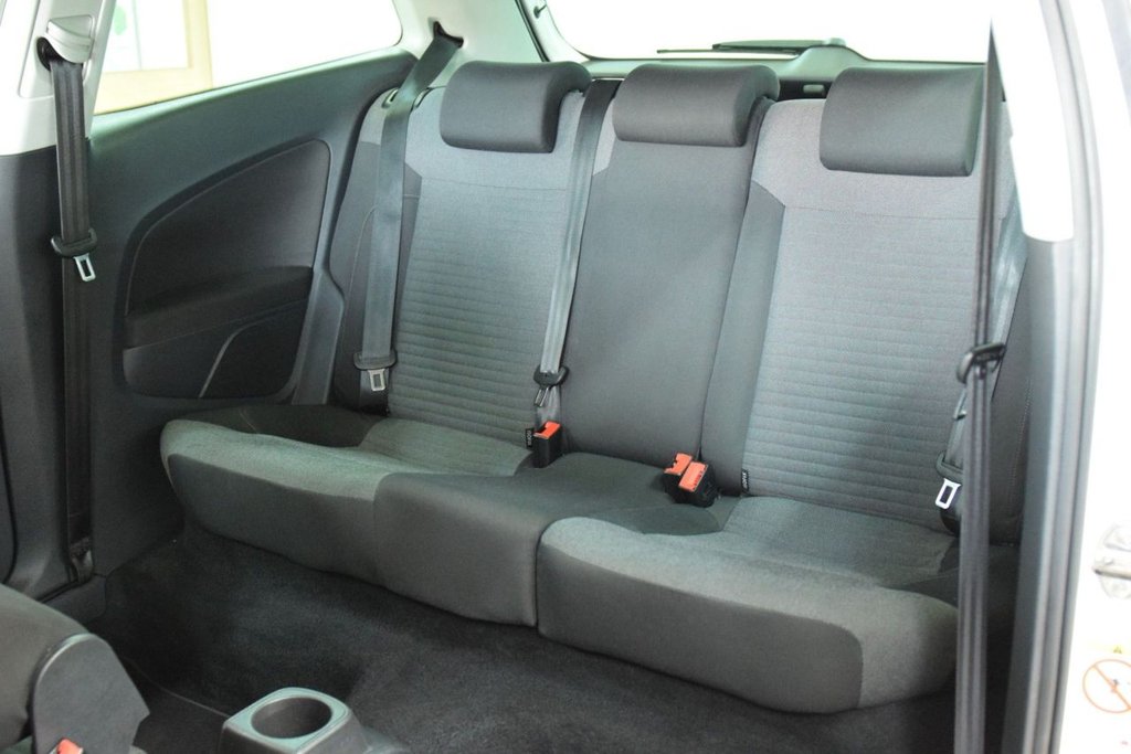 Used Volkswagen Polo 2010 for sale - 78172047: Photo 37