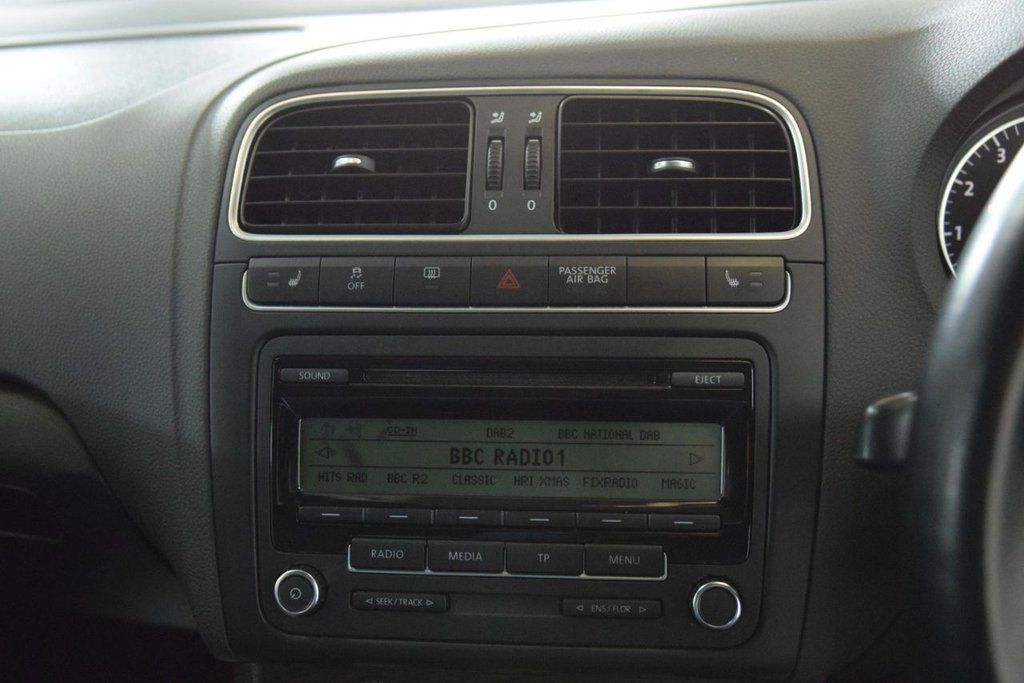 Used Volkswagen Polo 2010 for sale - 78172047: Photo 40