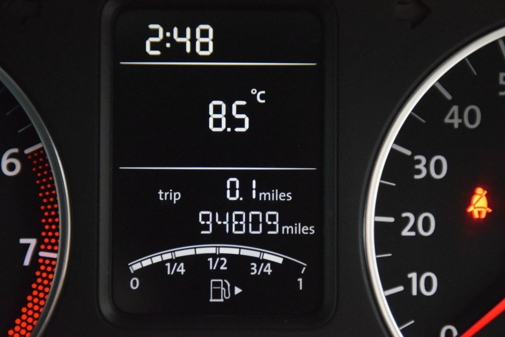 Used Volkswagen Polo 2010 for sale - 78172047: Photo 41