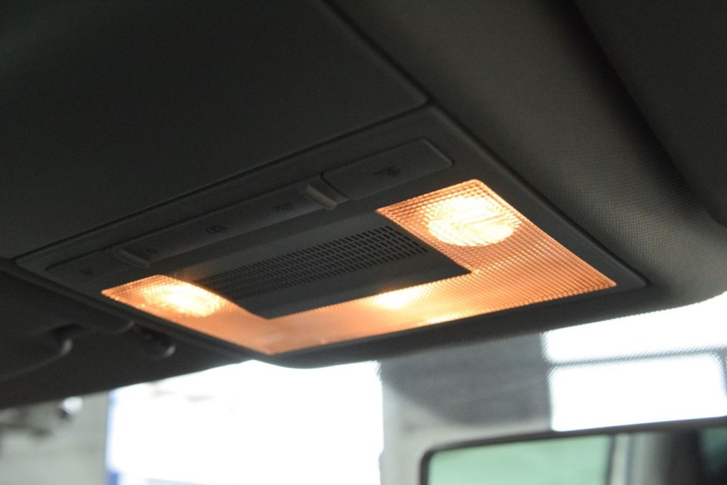 Used Volkswagen Polo 2010 for sale - 78172047: Photo 42