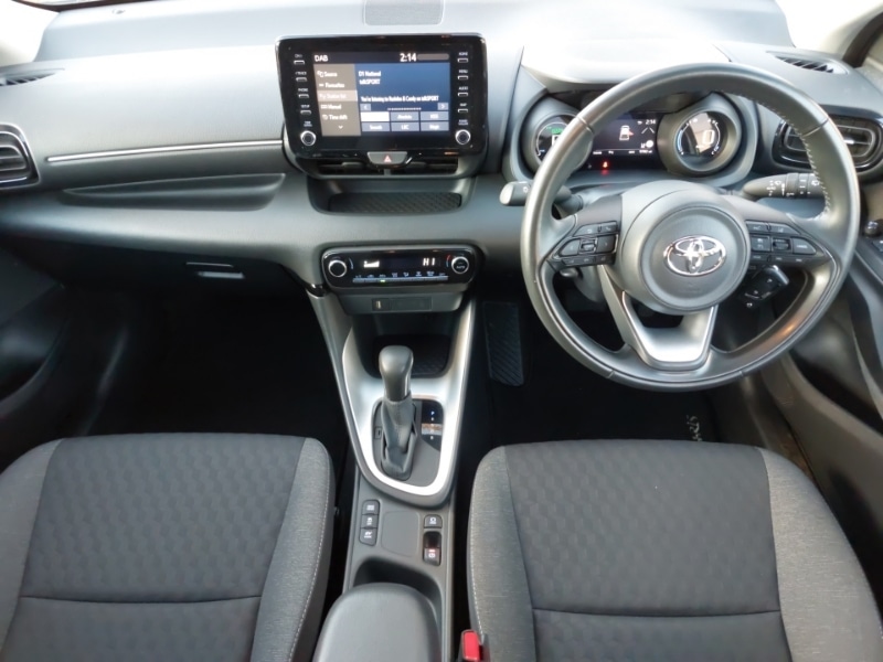 Used Toyota Yaris 2021 for sale - 76408028: Photo 2