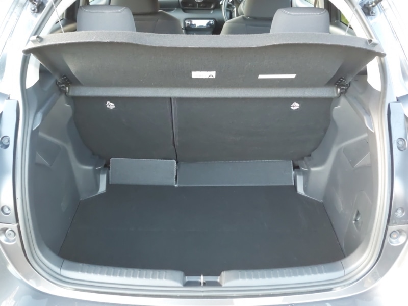 Used Toyota Yaris 2021 for sale - 76408028: Photo 8