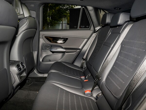 Used Mercedes-Benz GLC 2025 for sale - 76070958: Photo 6