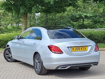 Used Mercedes-Benz C Class 2019 for sale - 78932985: Photo