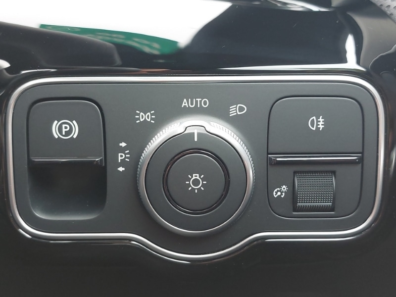 Used Mercedes-Benz CLA 2024 for sale - 76864434: Photo 18