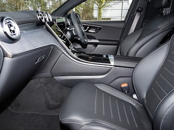 Used Mercedes-Benz GLC 2025 for sale - 77721961: Photo