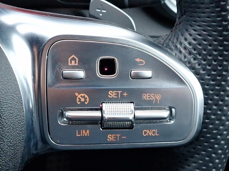 Used Mercedes-Benz GLC 2020 for sale - 77495346: Photo 16