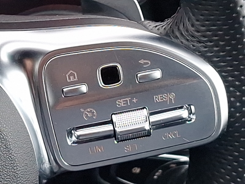 Used Mercedes-Benz GLC 2022 for sale - 77761113: Photo 18