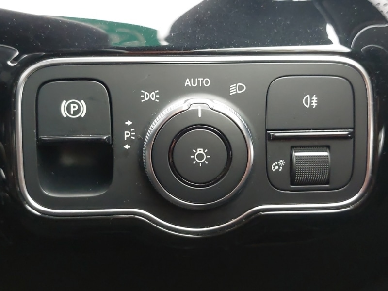 Used Mercedes-Benz A-Class 2019 for sale - 76335568: Photo 19