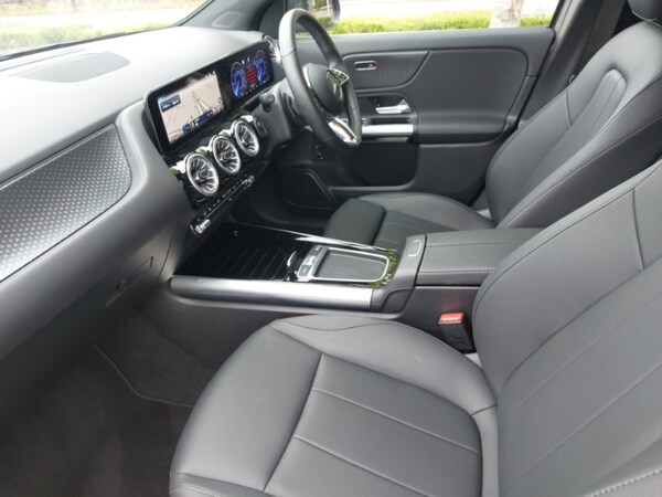 Used Mercedes-Benz EQA 2024 for sale - 76176777: Photo 5