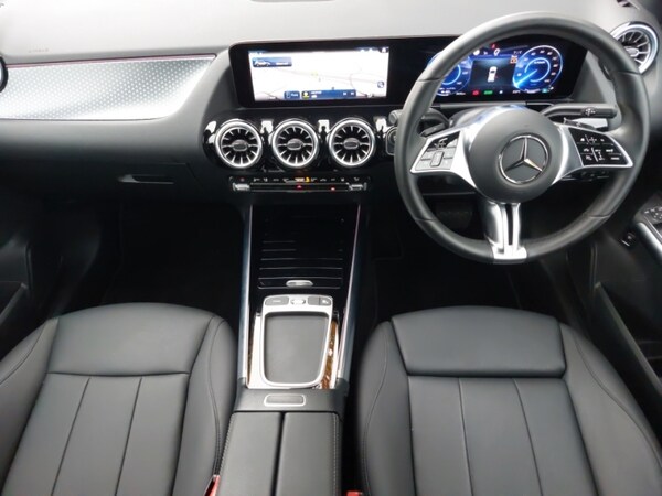 Used Mercedes-Benz EQA 2024 for sale - 76204912: Photo 2