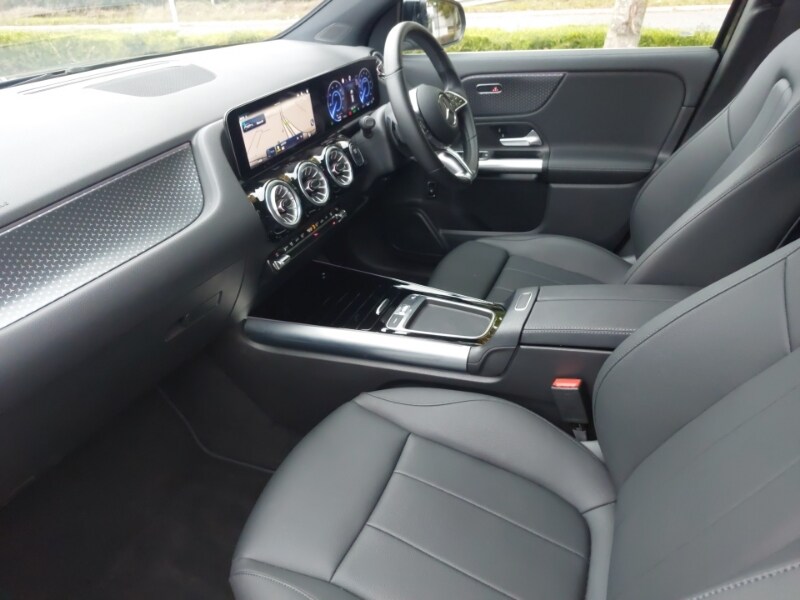 Used Mercedes-Benz EQA 2024 for sale - 76204912: Photo 5