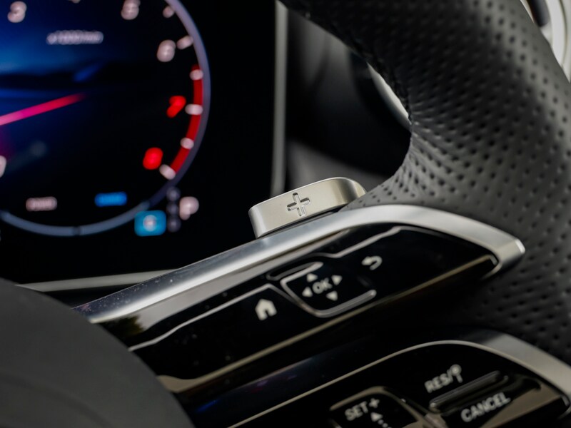 Used Mercedes-Benz GLC 2023 for sale - 76071235: Photo 16