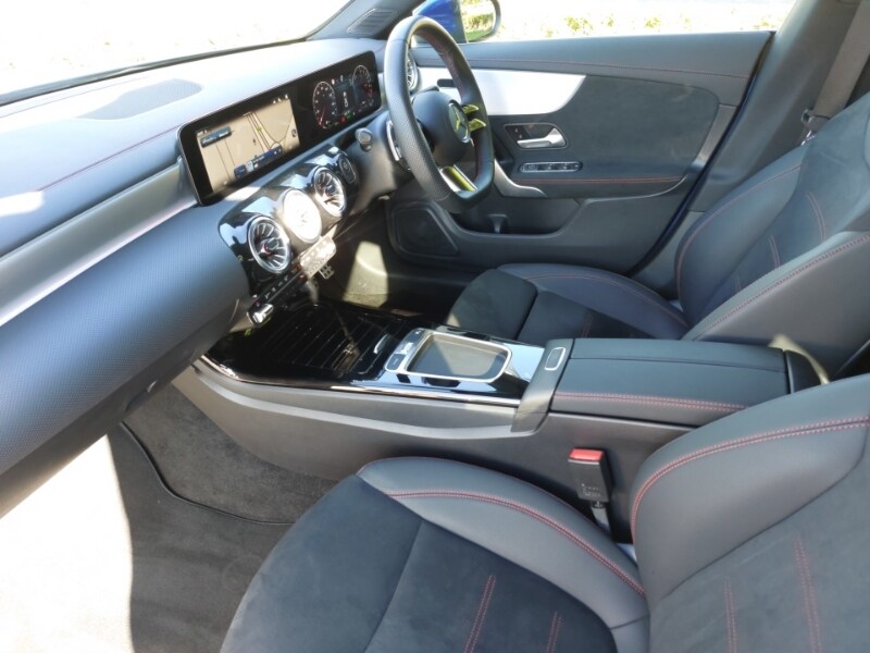 Used Mercedes-Benz CLA 2024 for sale - 75972095: Photo 5