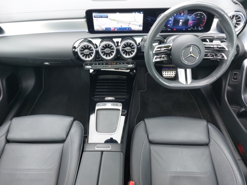 Used Mercedes-Benz CLA 2024 for sale - 76145698: Photo 2