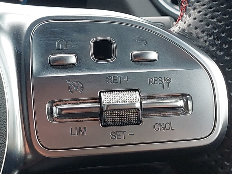 Used Mercedes-Benz GLA 2022 for sale - 77065960: Photo 17