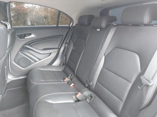 Used Mercedes-Benz A-Class 2016 for sale - 76258528: Photo 6