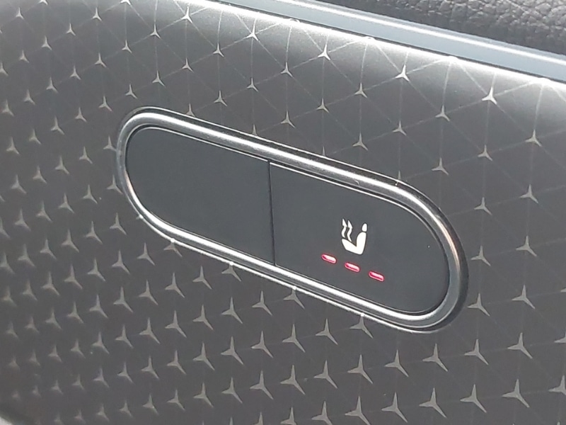 Used Mercedes-Benz EQA 2024 for sale - 76651865: Photo 17