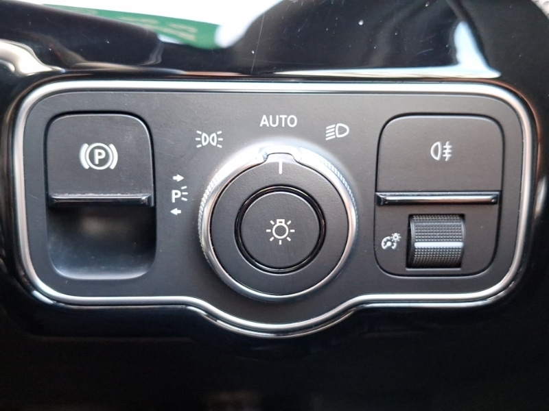 Used Mercedes-Benz A-Class 2018 for sale - 77694767: Photo 17