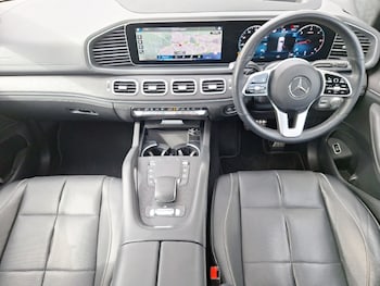 Used Mercedes-Benz GLS 2022 for sale - 78617278: Photo